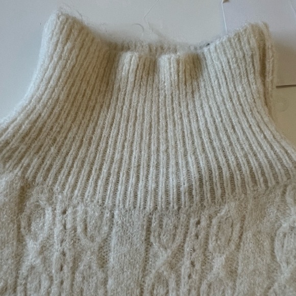 Zara RUFFLED HIGH COLLAR KNIT SWEATER - Picture 8 of 10